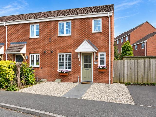 3 bedroom end of terrace house for sale