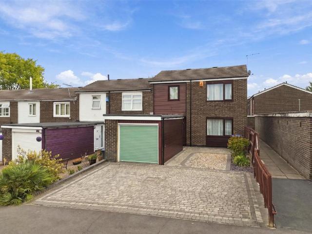 3 bedroom end of terrace house for sale