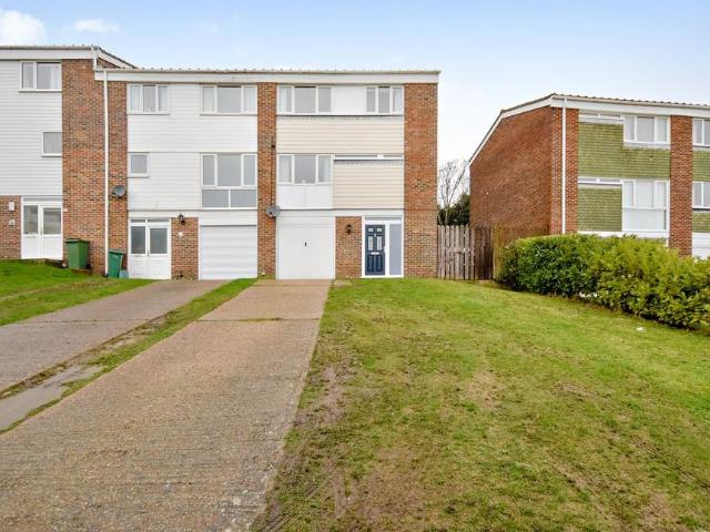 3 bedroom end of terrace house for sale