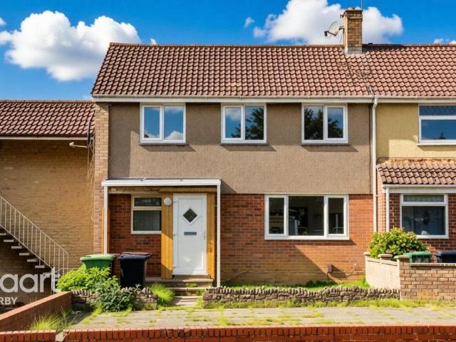 3 bedroom end of terrace house for sale