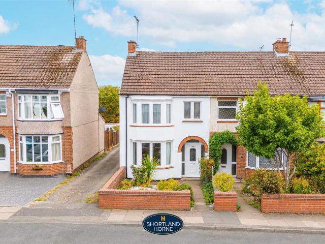 3 bedroom end of terrace house for sale
