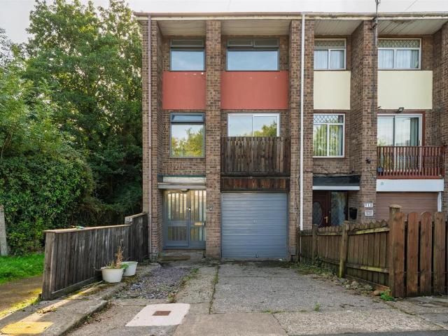 3 bedroom end of terrace house for sale