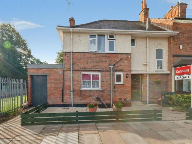 3 bedroom end of terrace house for sale