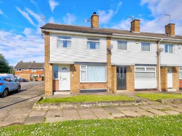 3 bedroom end of terrace house for sale