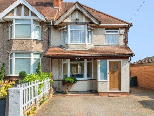 3 bedroom end of terrace house for sale
