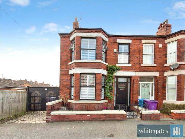3 bedroom end of terrace house for sale