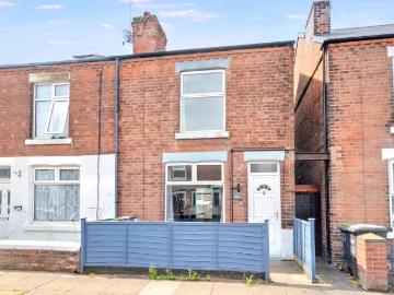 3 bedroom end of terrace house for sale