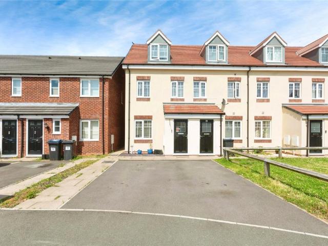 3 bedroom end of terrace house for sale