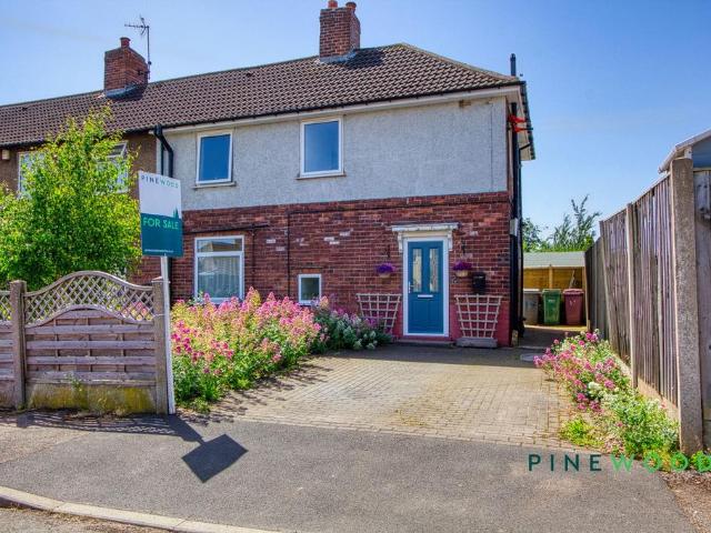 3 bedroom end of terrace house for sale