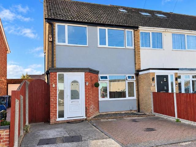 3 bedroom end of terrace house for sale
