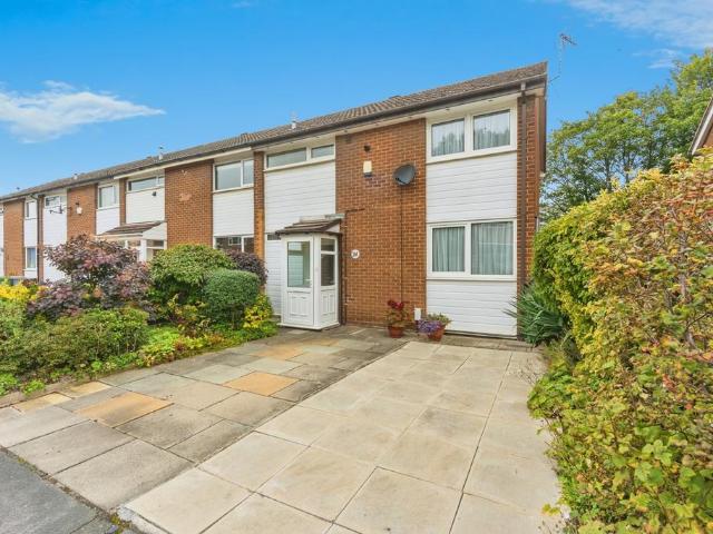 3 bedroom end of terrace house for sale