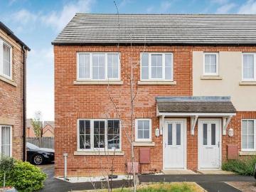 3 bedroom end of terrace house for sale