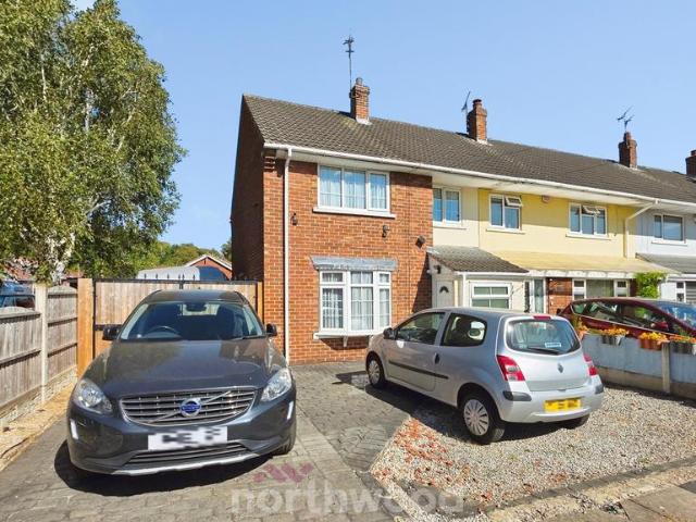 3 bedroom end of terrace house for sale