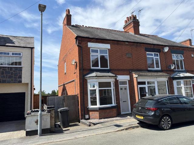 3 bedroom end of terrace house for sale