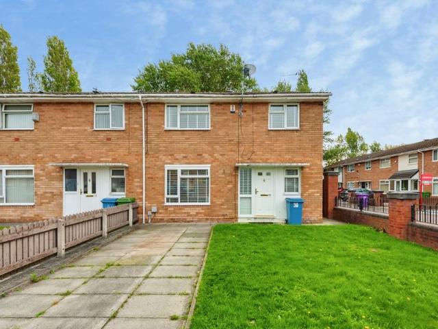 3 bedroom end of terrace house for sale