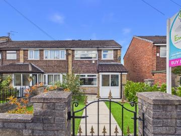 3 bedroom end of terrace house for sale