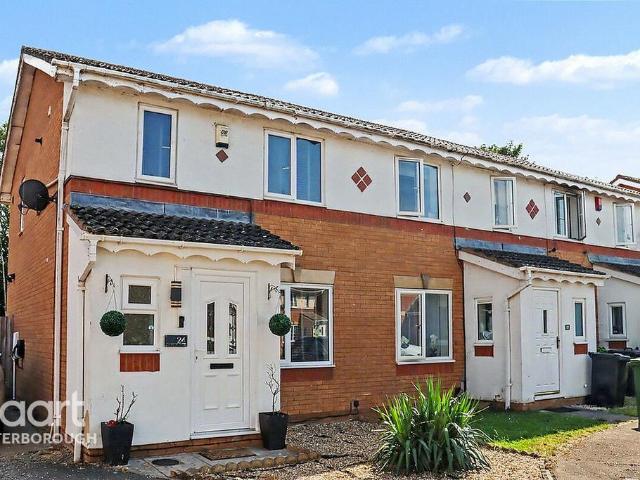 3 bedroom end of terrace house for sale