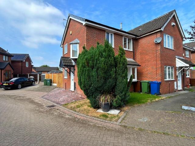 3 bedroom end of terrace house for sale