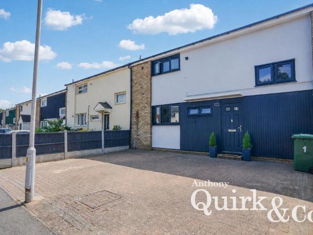 3 bedroom end of terrace house for sale