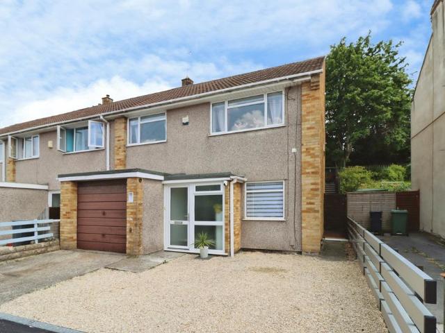 3 bedroom end of terrace house for sale