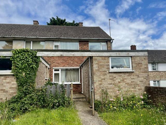 3 bedroom end of terrace house for sale