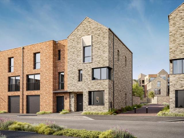3 bedroom end of terrace house for sale