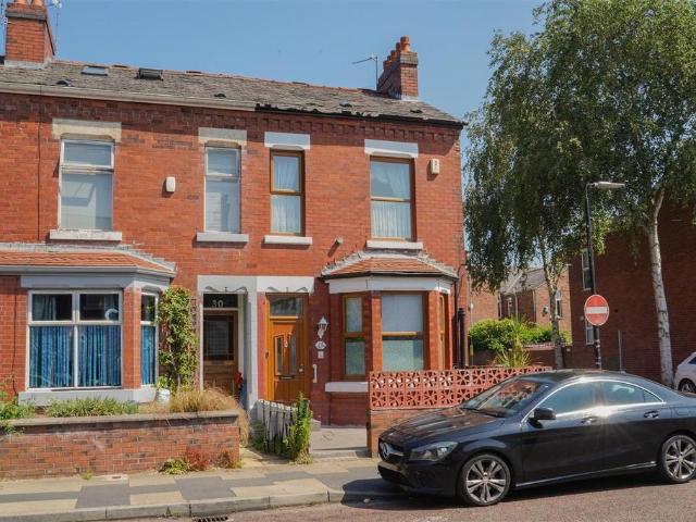 3 bedroom end of terrace house for sale