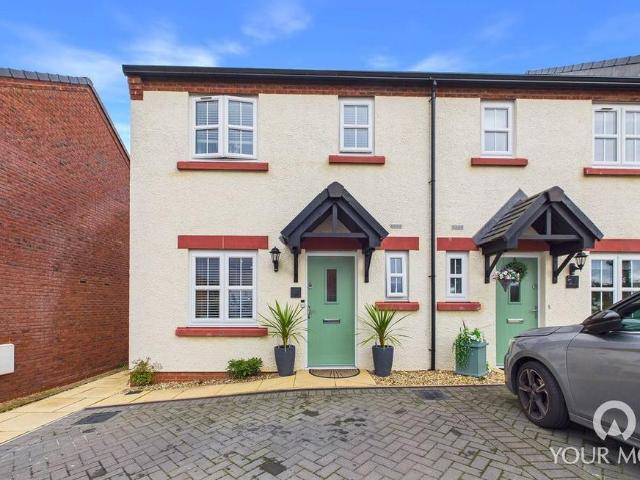 3 bedroom end of terrace house for sale