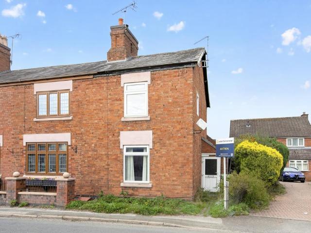 3 bedroom end of terrace house for sale