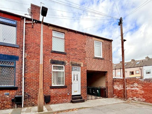3 bedroom end of terrace house for sale