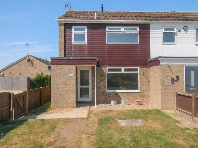 3 bedroom end of terrace house for sale