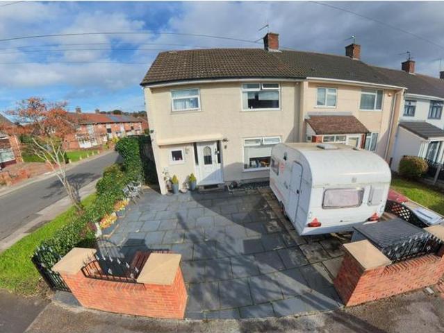 3 bedroom end of terrace house for sale