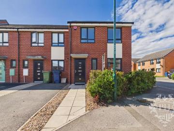 3 bedroom end of terrace house for sale