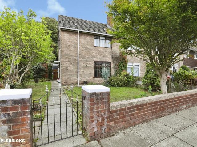 3 bedroom end of terrace house for sale
