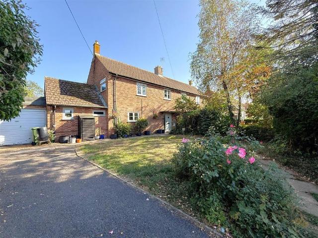 3 bedroom end of terrace house for sale