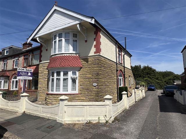 3 bedroom end of terrace house for sale