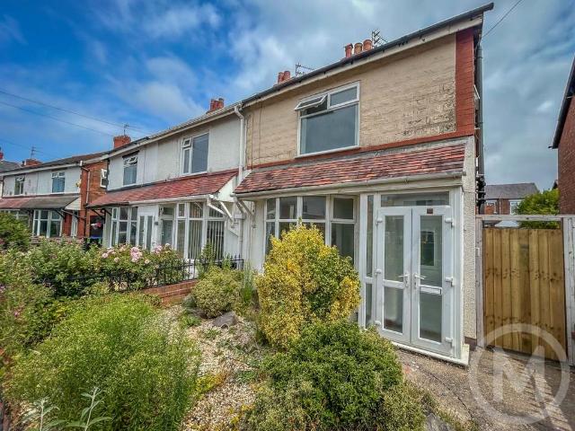 3 bedroom end of terrace house for sale