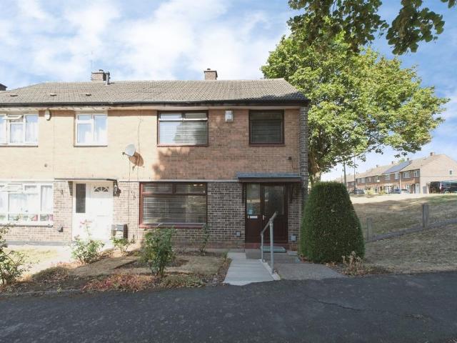 3 bedroom end of terrace house for sale