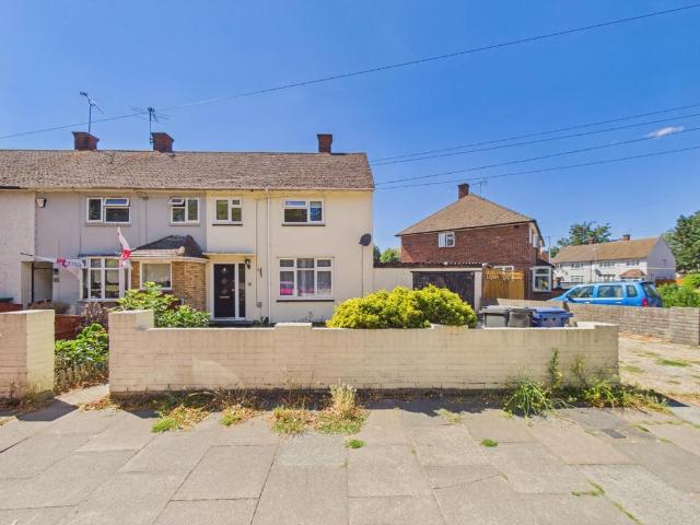 3 bedroom end of terrace house for sale