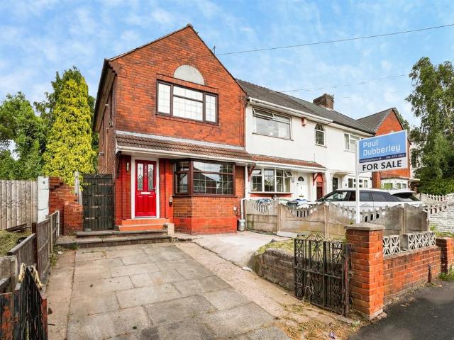 3 bedroom end of terrace house for sale
