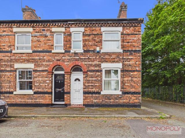 3 bedroom end of terrace house for sale