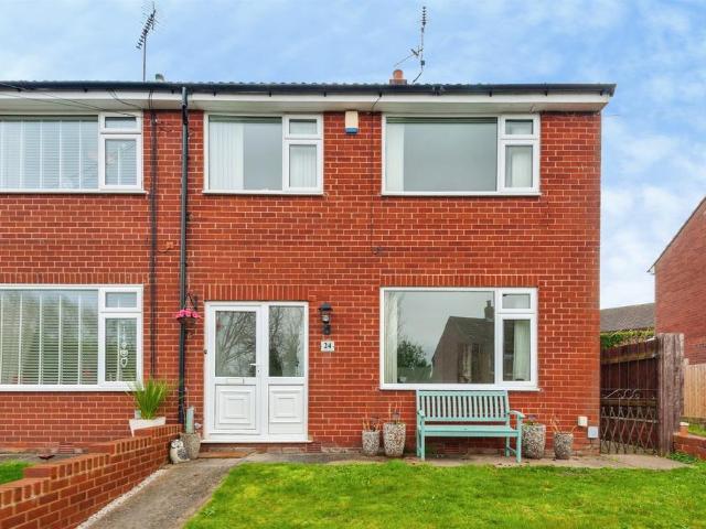 3 bedroom end of terrace house for sale