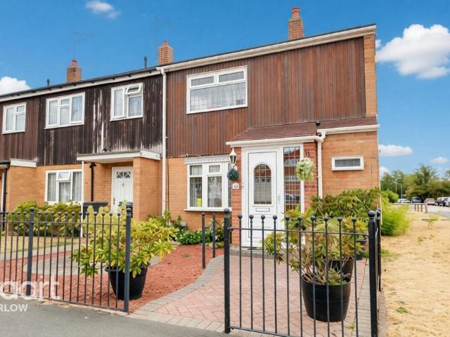 3 bedroom end of terrace house for sale