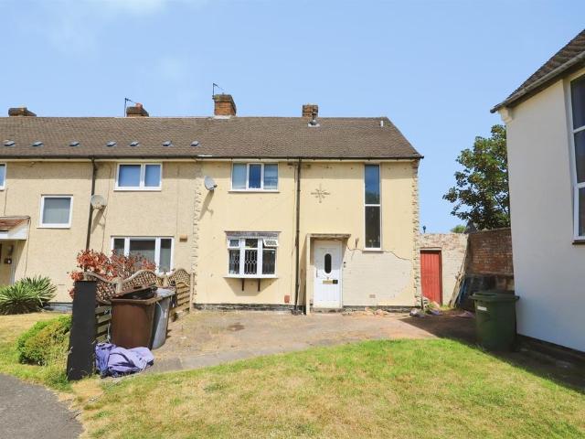 3 bedroom end of terrace house for sale