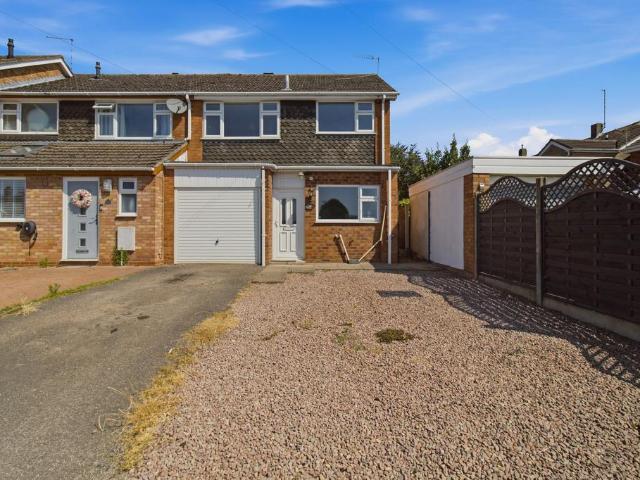 3 bedroom end of terrace house for sale