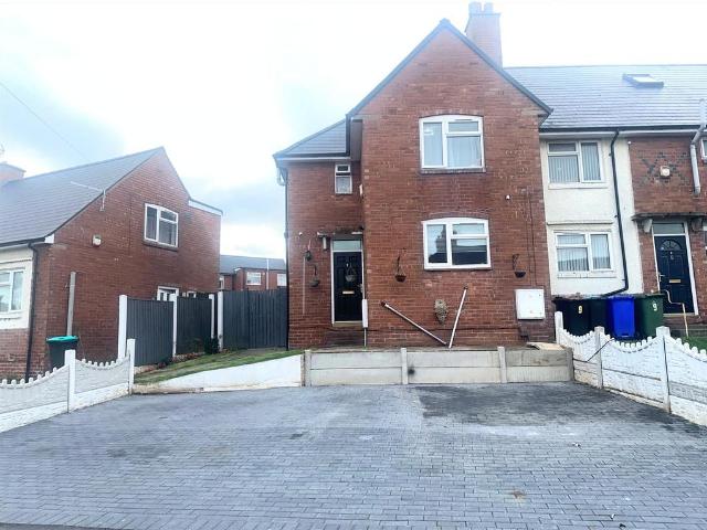 3 bedroom end of terrace house for sale