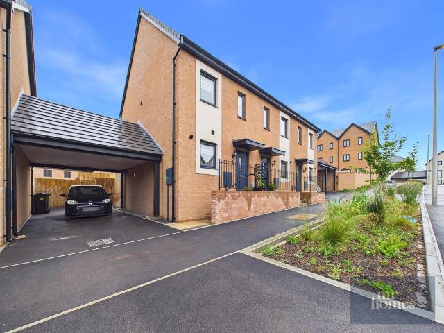 3 bedroom end of terrace house for sale