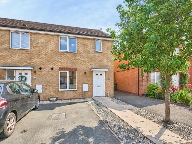 3 bedroom end of terrace house for sale