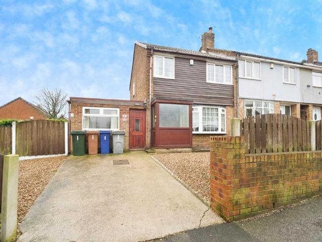 3 bedroom end of terrace house for sale