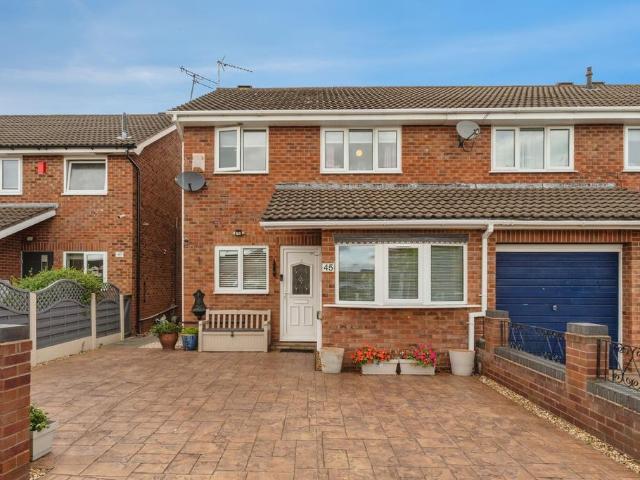 3 bedroom end of terrace house for sale